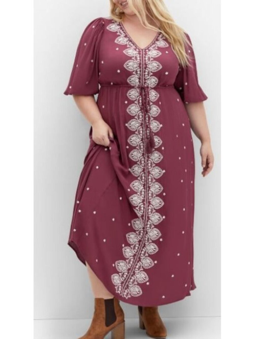 City Chic Ulla Embroidered Dress blackberry purple size 26 / 3x